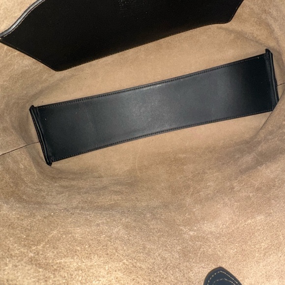 Coach Brooklyn - Picture 10 of 12